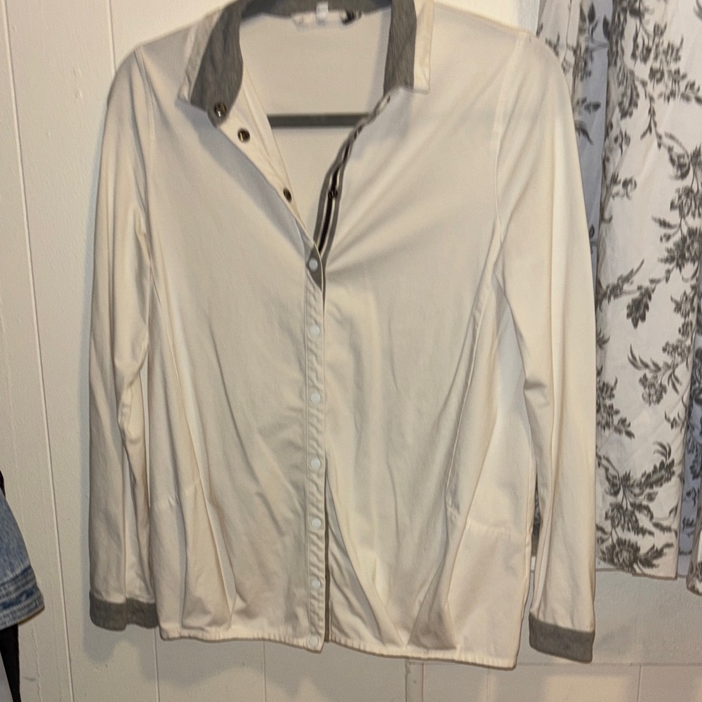White Button-Up Shirt with Gray Trim M